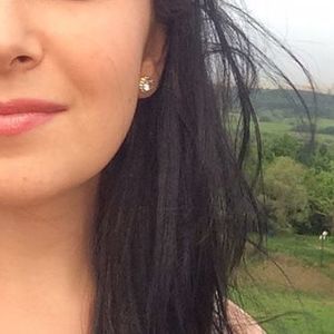 Meet your Posher, Victoria